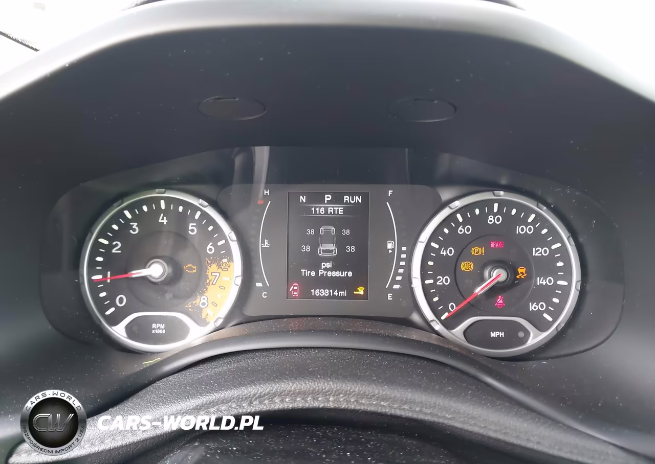 2017 Jeep Renegade Altitude VIN:ZACCJBBBXHPG63201 - 7