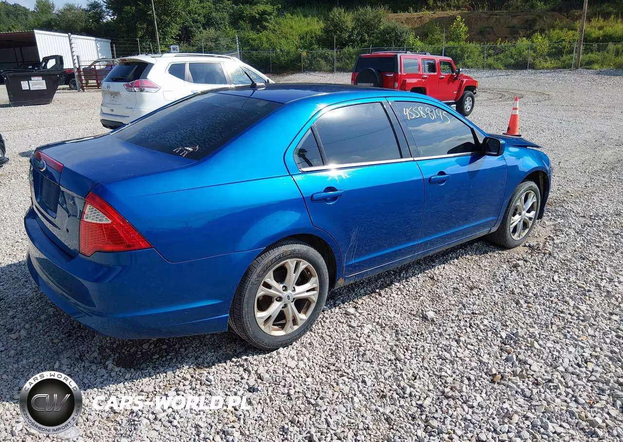 2012 Ford Fusion Se VIN:3FAHP0HA5CR168822 - 4