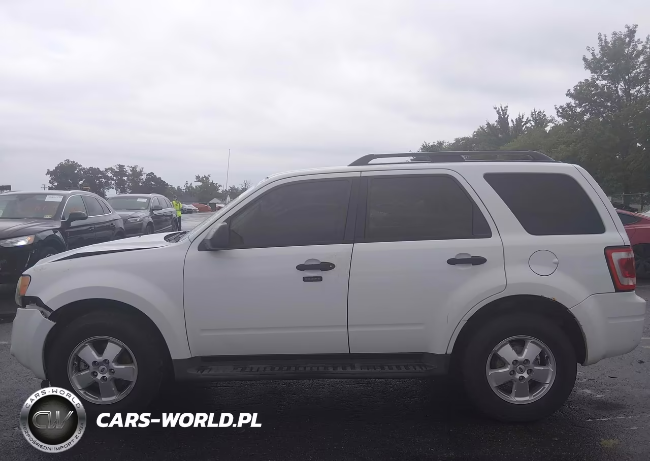 2011 Ford Escape Xlt VIN:1FMCU9DG8BKB73975 - 14