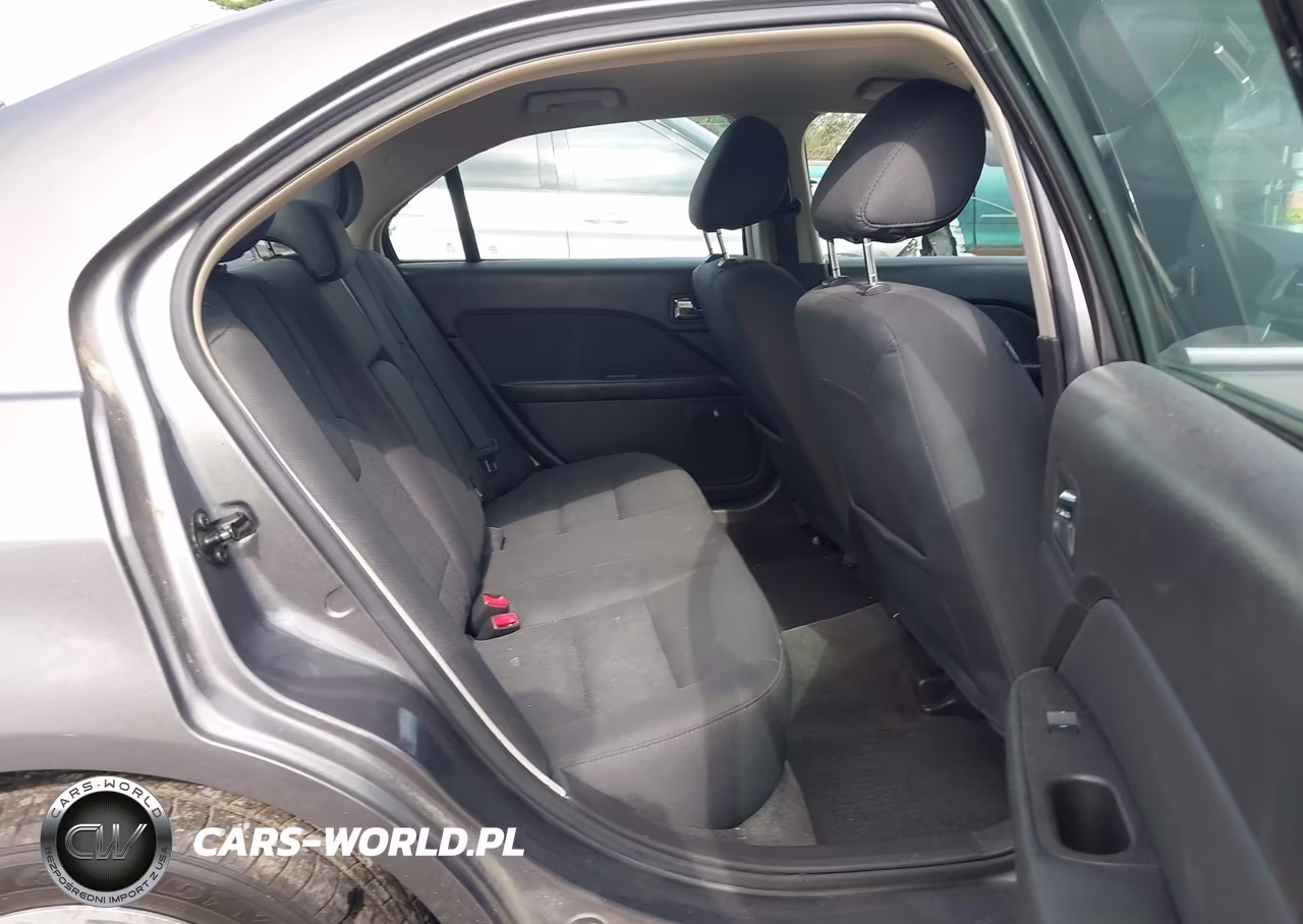 2011 Ford Fusion Se VIN:3FAHP0HA5BR103371 - 8