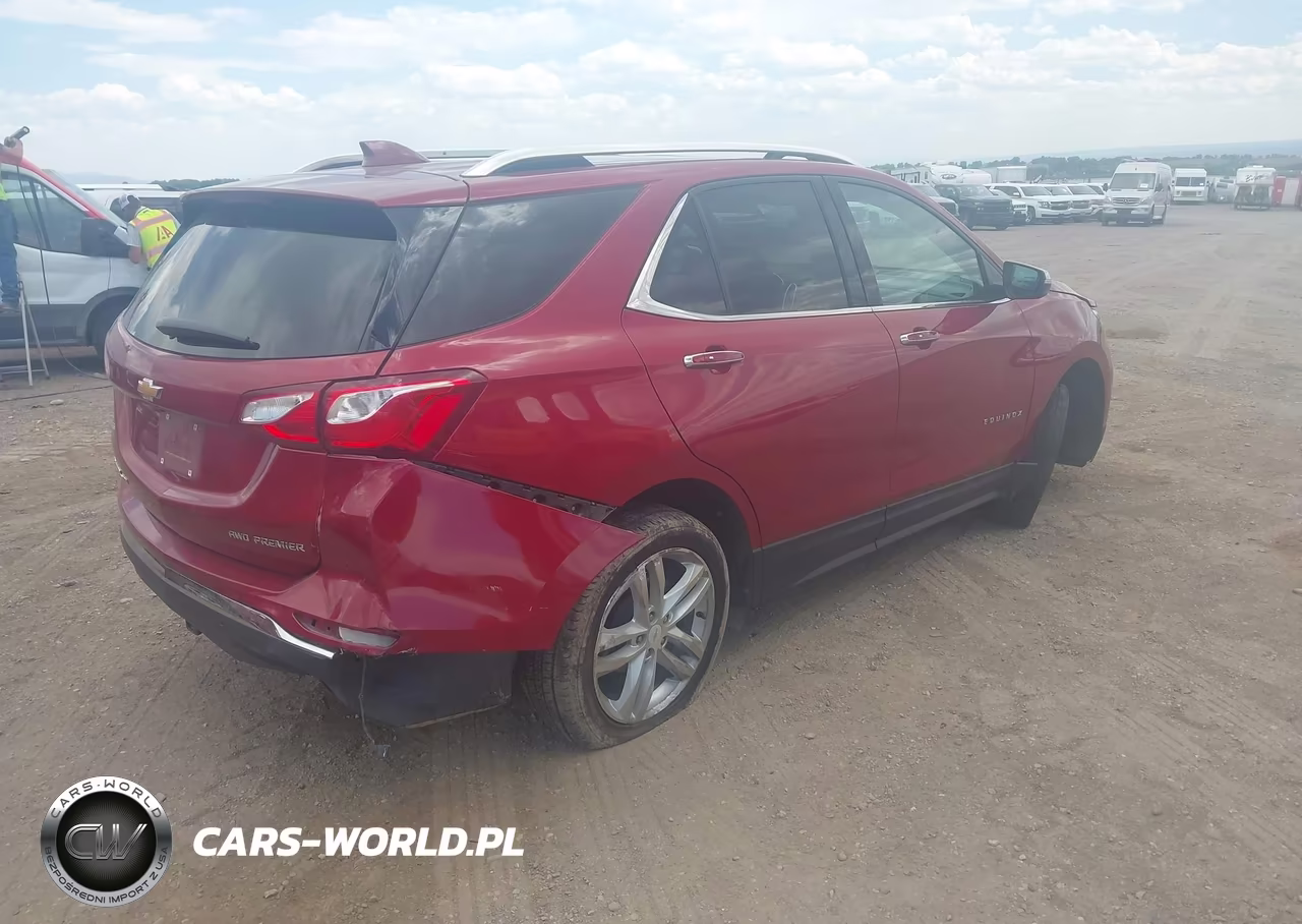 2019 Chevrolet Equinox Premier VIN:2GNAXYEX1K6153640 - 4