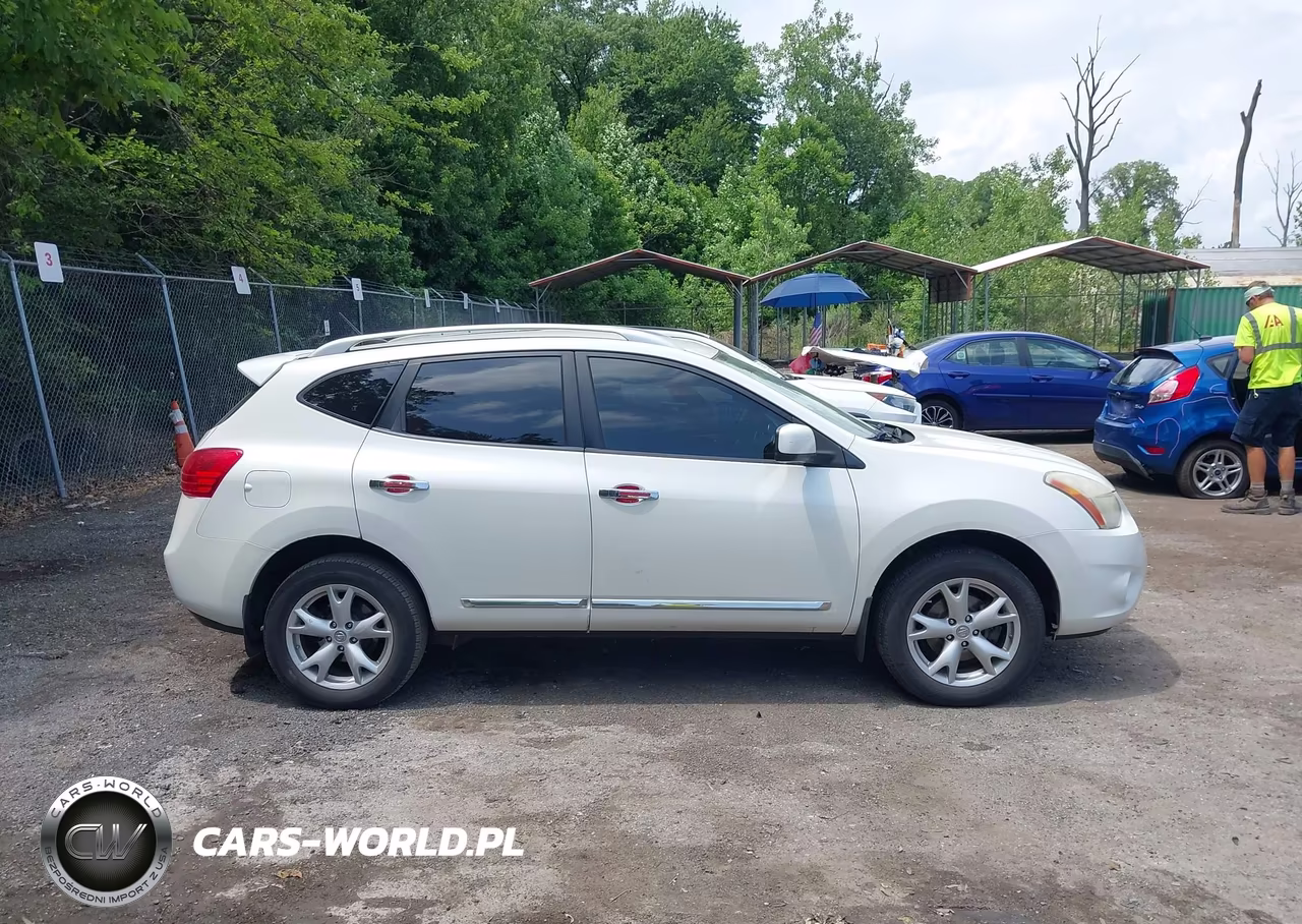 2011 Nissan Rogue Sv VIN:JN8AS5MV4BW308245 - 13