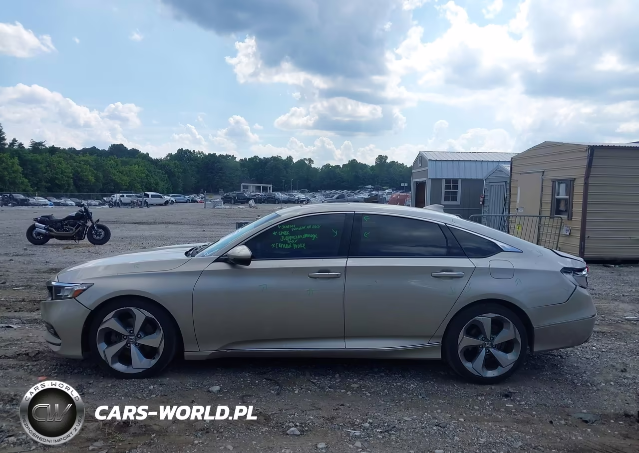 2018 Honda Accord Touring VIN:1HGCV1F9XJA022966 - 14