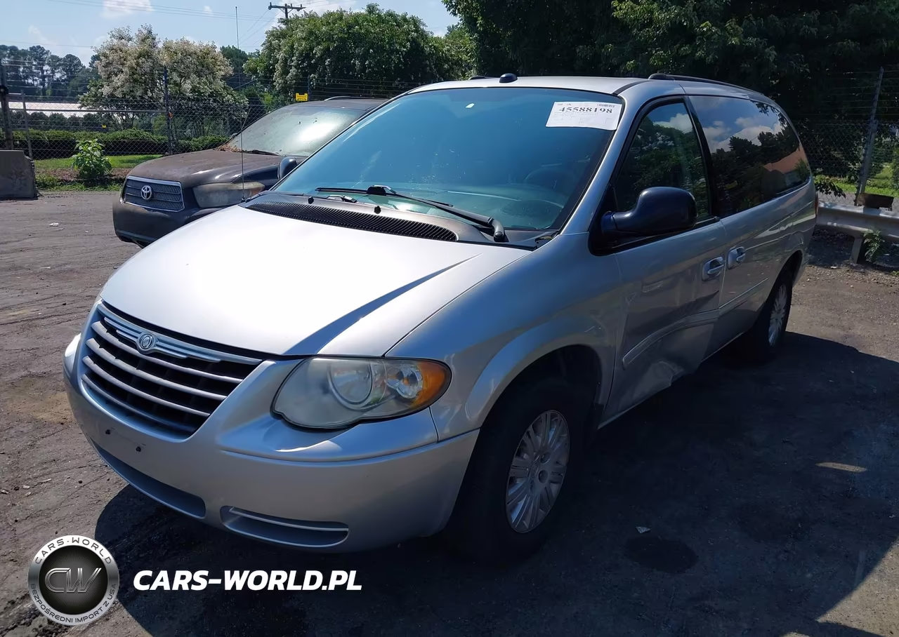 2005 Chrysler Town & Country Lx VIN:2C4GP44R55R551189 - 2