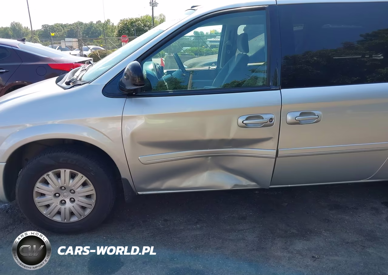 2005 Chrysler Town & Country Lx VIN:2C4GP44R55R551189 - 6