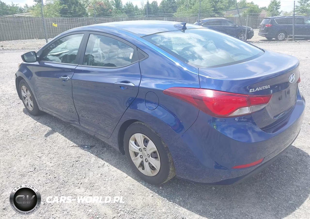 2016 Hyundai Elantra Se VIN:5NPDH4AE6GH738376 - 3