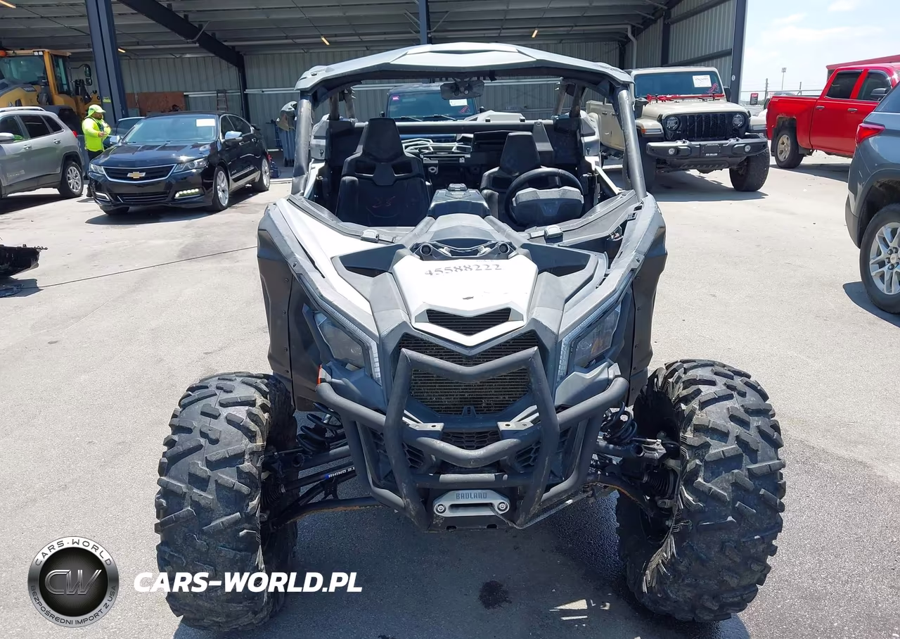 2017 Can-Am Maverick X3 X Ds Turbo R VIN:3JBVDAW2XHK001124 - 5