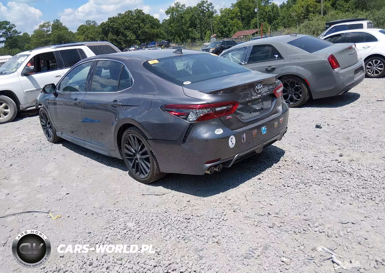 2021 Toyota Camry Xse VIN:4T1K61AK5MU610547 - 3