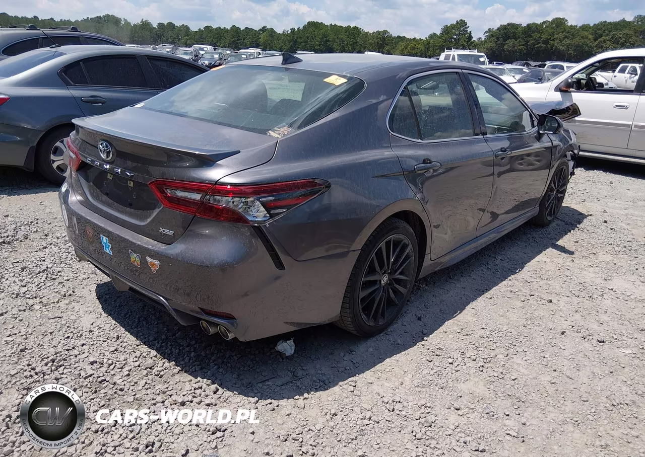 2021 Toyota Camry Xse VIN:4T1K61AK5MU610547 - 4