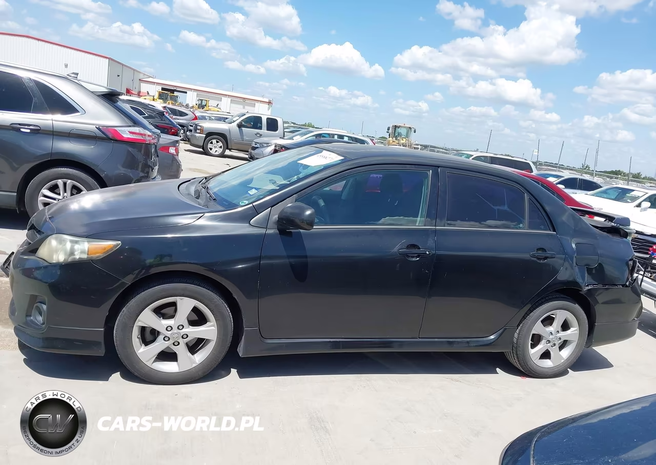 2013 Toyota Corolla S VIN:5YFBU4EE8DP122187 - 14