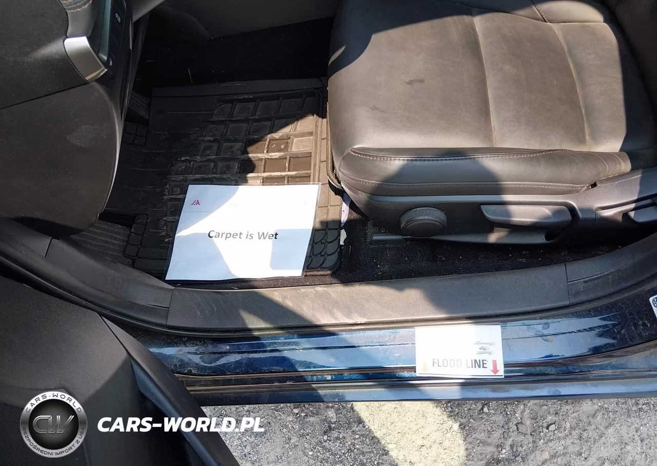 2020 Mazda Mazda3 Select Package VIN:3MZBPBCM7LM118379 - 6