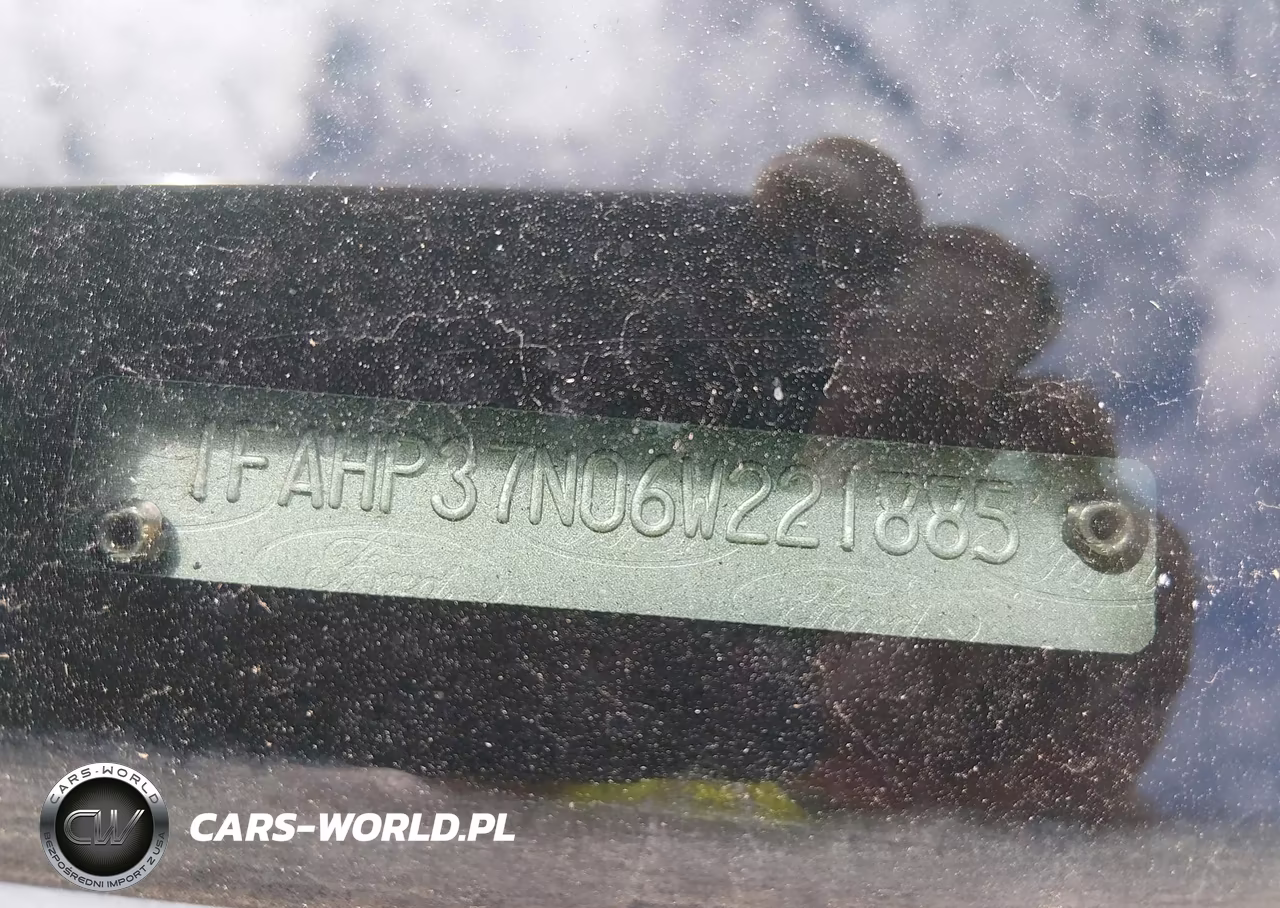 2006 Ford Focus Zx5 VIN:1FAHP37N06W221885 - 9