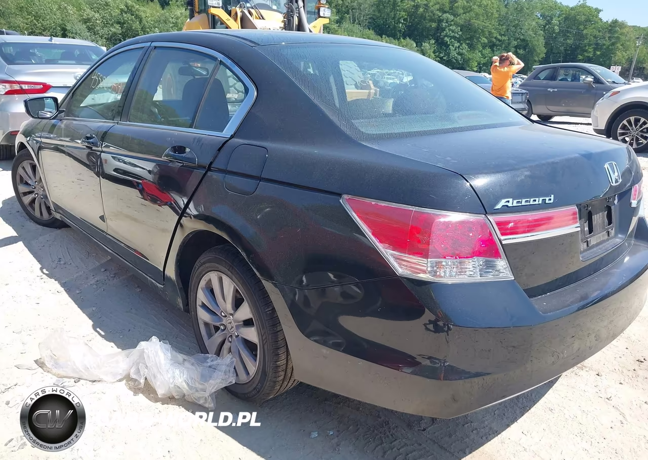 2011 Honda Accord 2.4 Ex VIN:1HGCP2F75BA071766 - 3