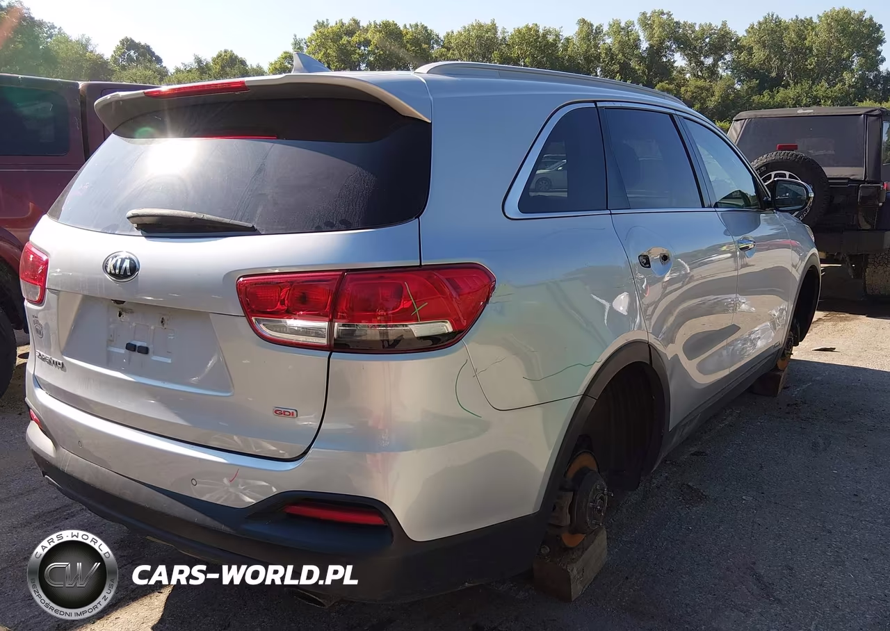 2018 Kia Sorento 2.4L Lx VIN:5XYPGDA35JG432265 - 4