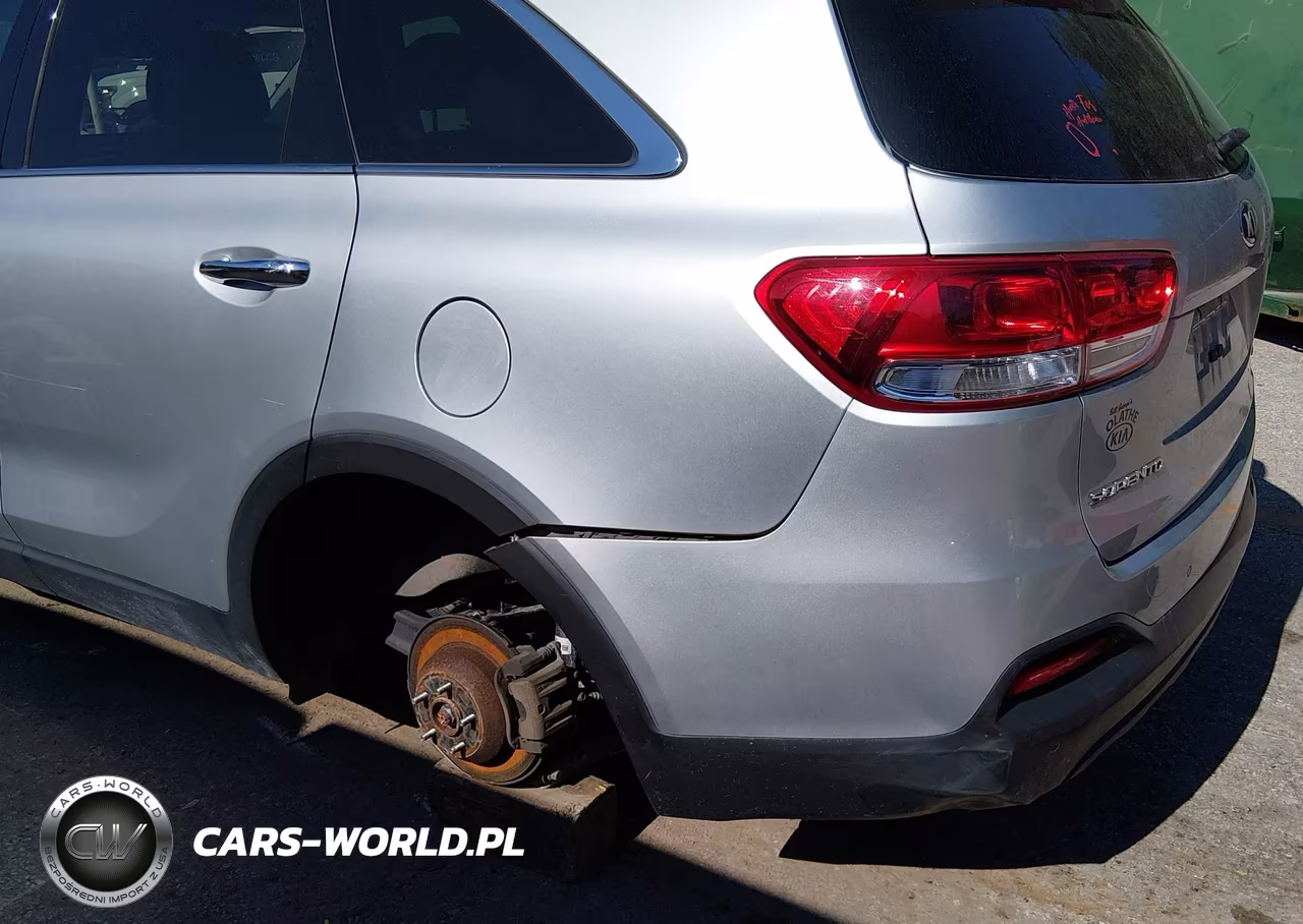 2018 Kia Sorento 2.4L Lx VIN:5XYPGDA35JG432265 - 6