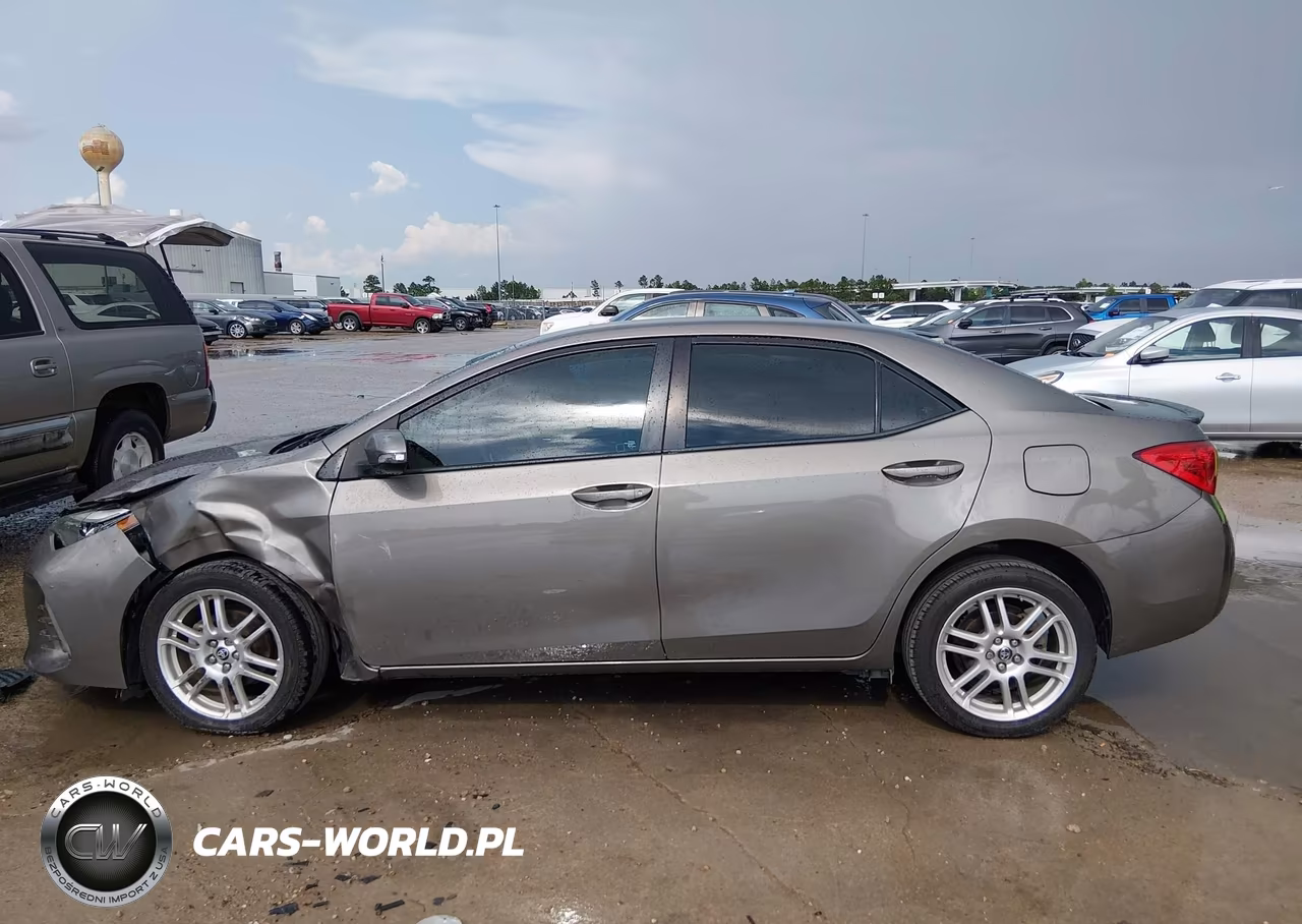2017 Toyota Corolla Se VIN:5YFBURHE5HP634102 - 14