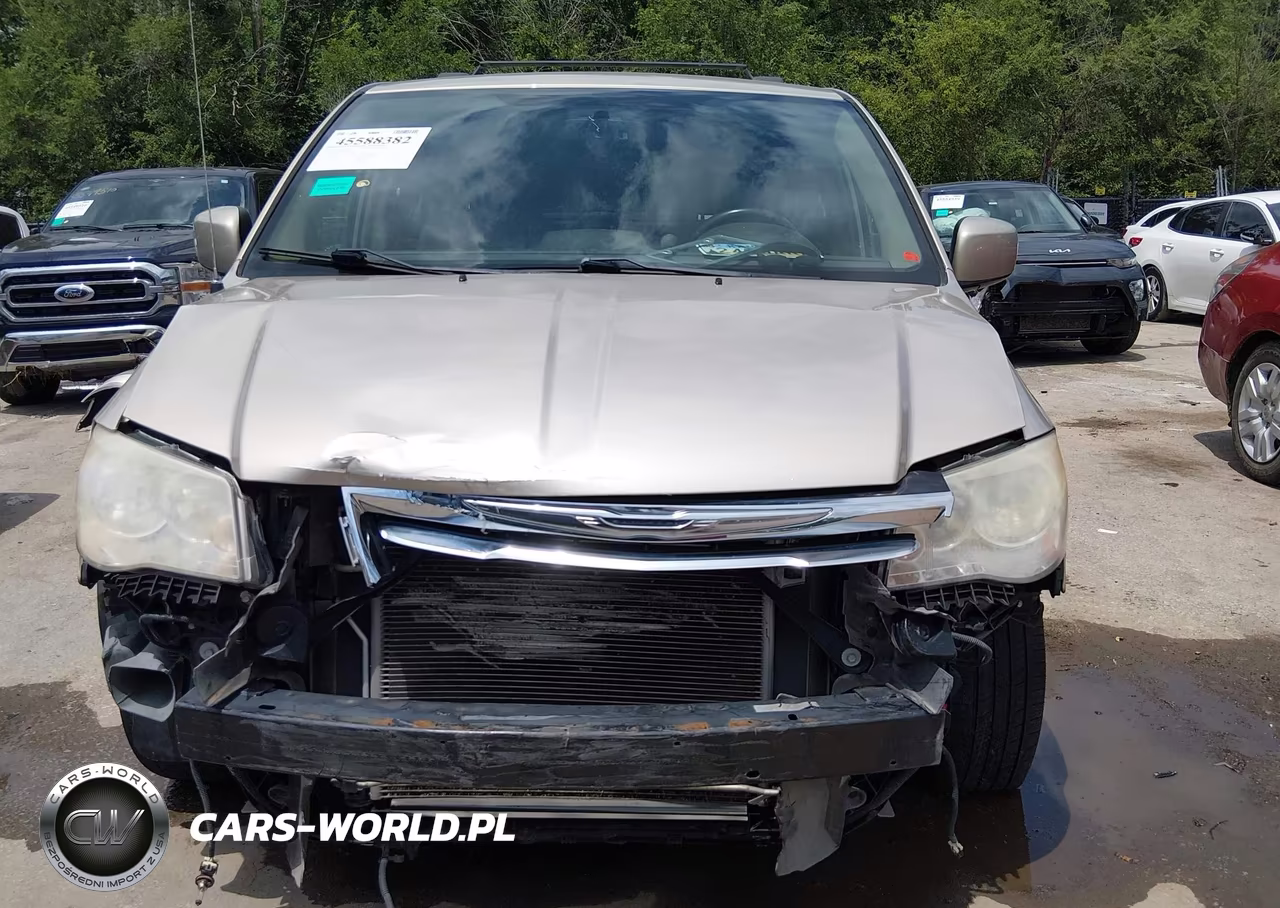 2014 Chrysler Town & Country Touring VIN:2C4RC1BG0ER232366 - 13