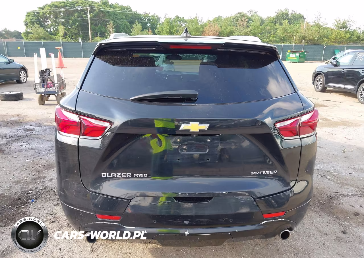 2019 Chevrolet Blazer Premier VIN:3GNKBKRS0KS575804 - 17