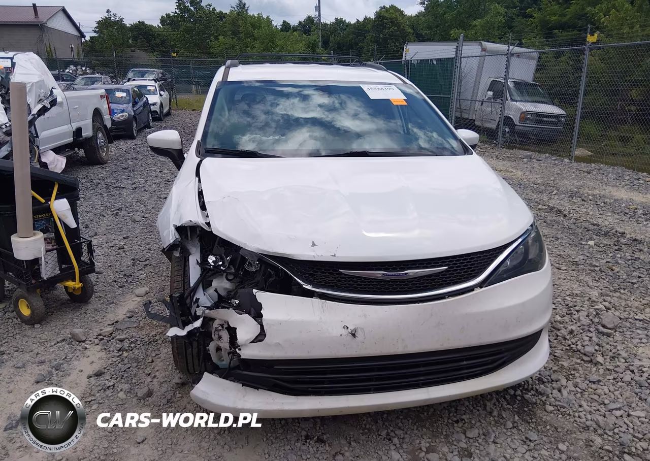 2020 Chrysler Voyager Lxi VIN:2C4RC1DG5LR262201 - 12