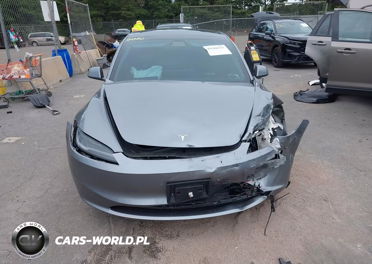 2025 Tesla Model 3 Long Range Rear-Wheel Drive-Standard Rear-Wheel Drive VIN:5YJ3E1EA9SF063592 - 11