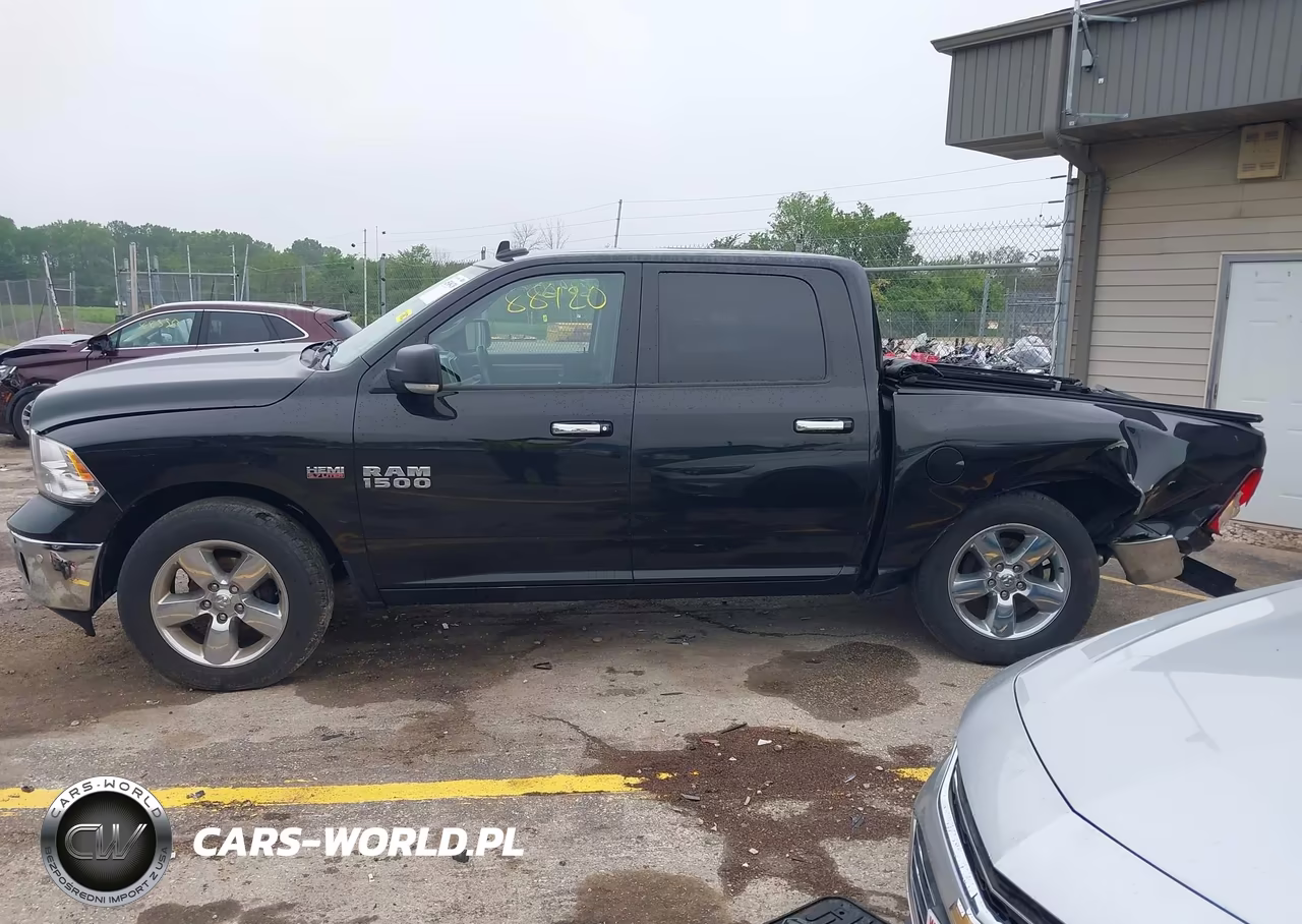 2017 Ram 1500 Big Horn VIN:3C6RR7LTXHG709495 - 14