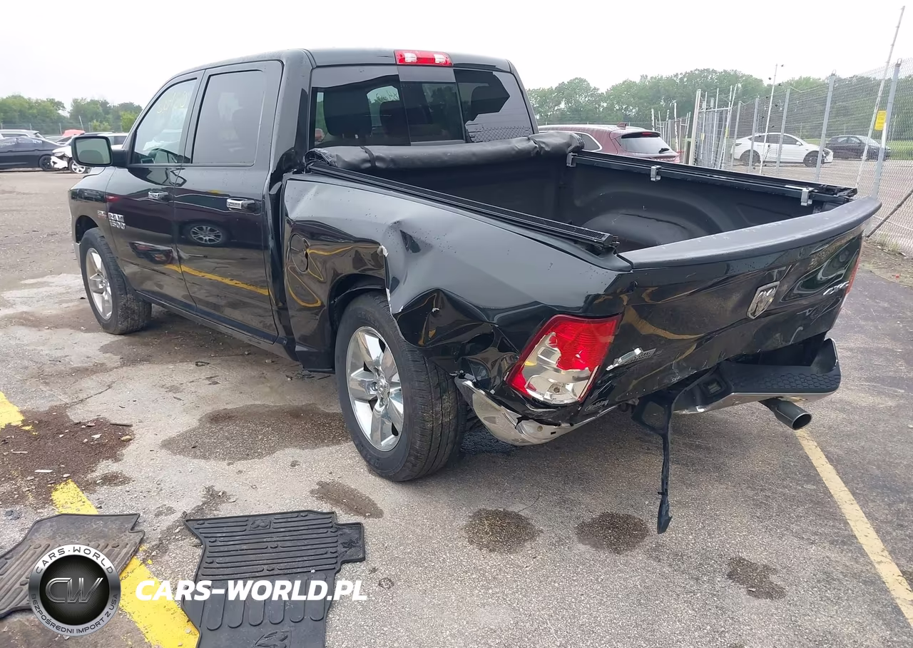 2017 Ram 1500 Big Horn VIN:3C6RR7LTXHG709495 - 3