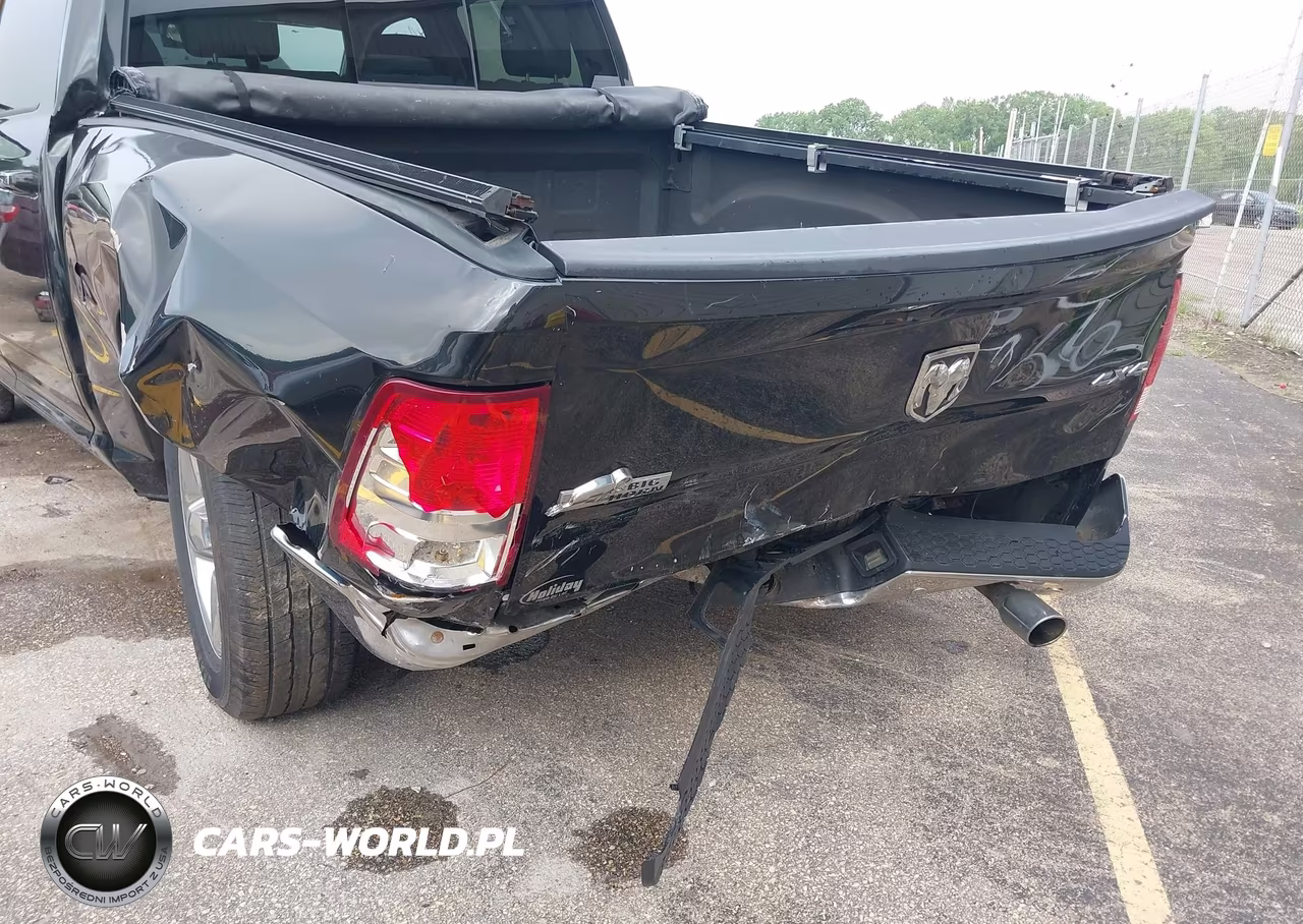 2017 Ram 1500 Big Horn VIN:3C6RR7LTXHG709495 - 6