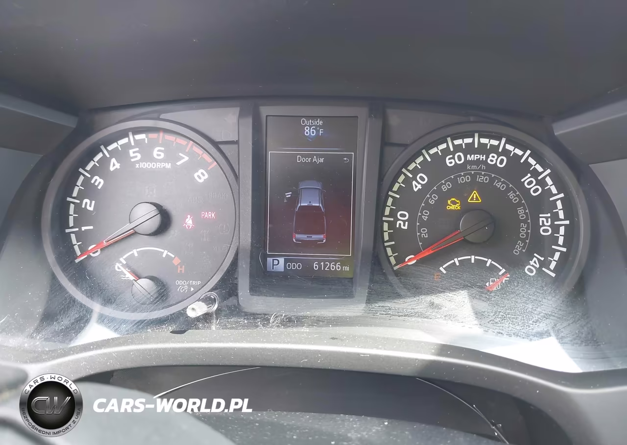 2019 Toyota Tacoma Sr VIN:5TFAX5GN7KX155797 - 7