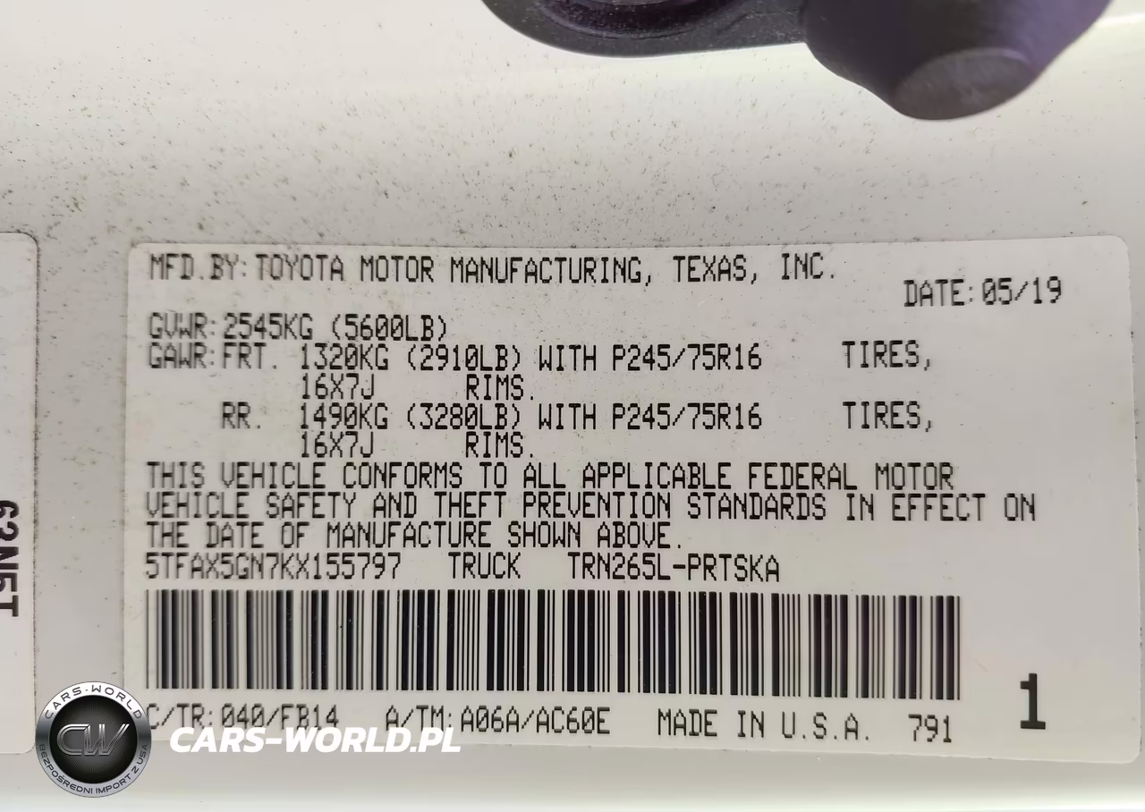 2019 Toyota Tacoma Sr VIN:5TFAX5GN7KX155797 - 9
