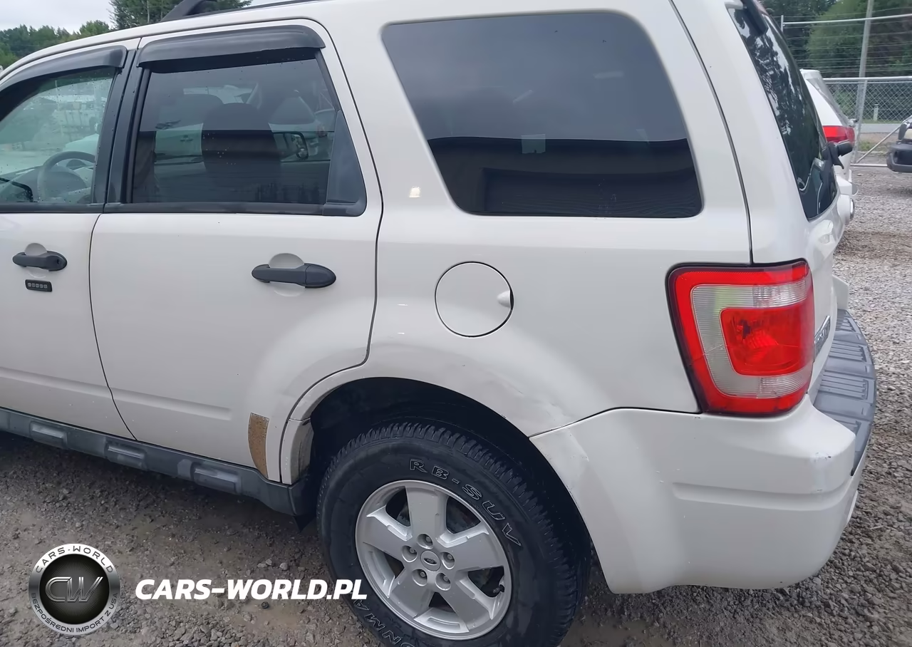 2010 Ford Escape Xlt VIN:1FMCU0DG9AKA01352 - 6