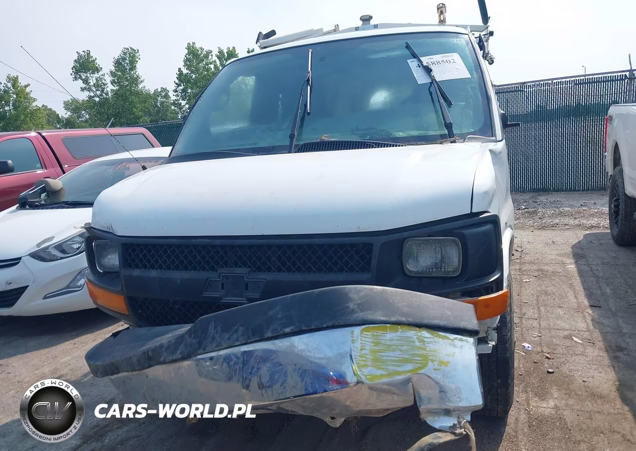 2014 Chevrolet Express 2500 Work Van VIN:1GCWGFCAXE1146727 - 11