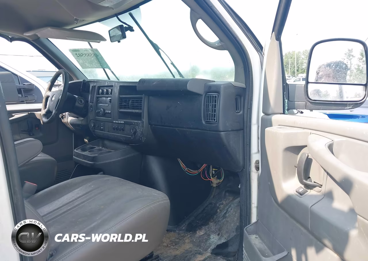 2014 Chevrolet Express 2500 Work Van VIN:1GCWGFCAXE1146727 - 5