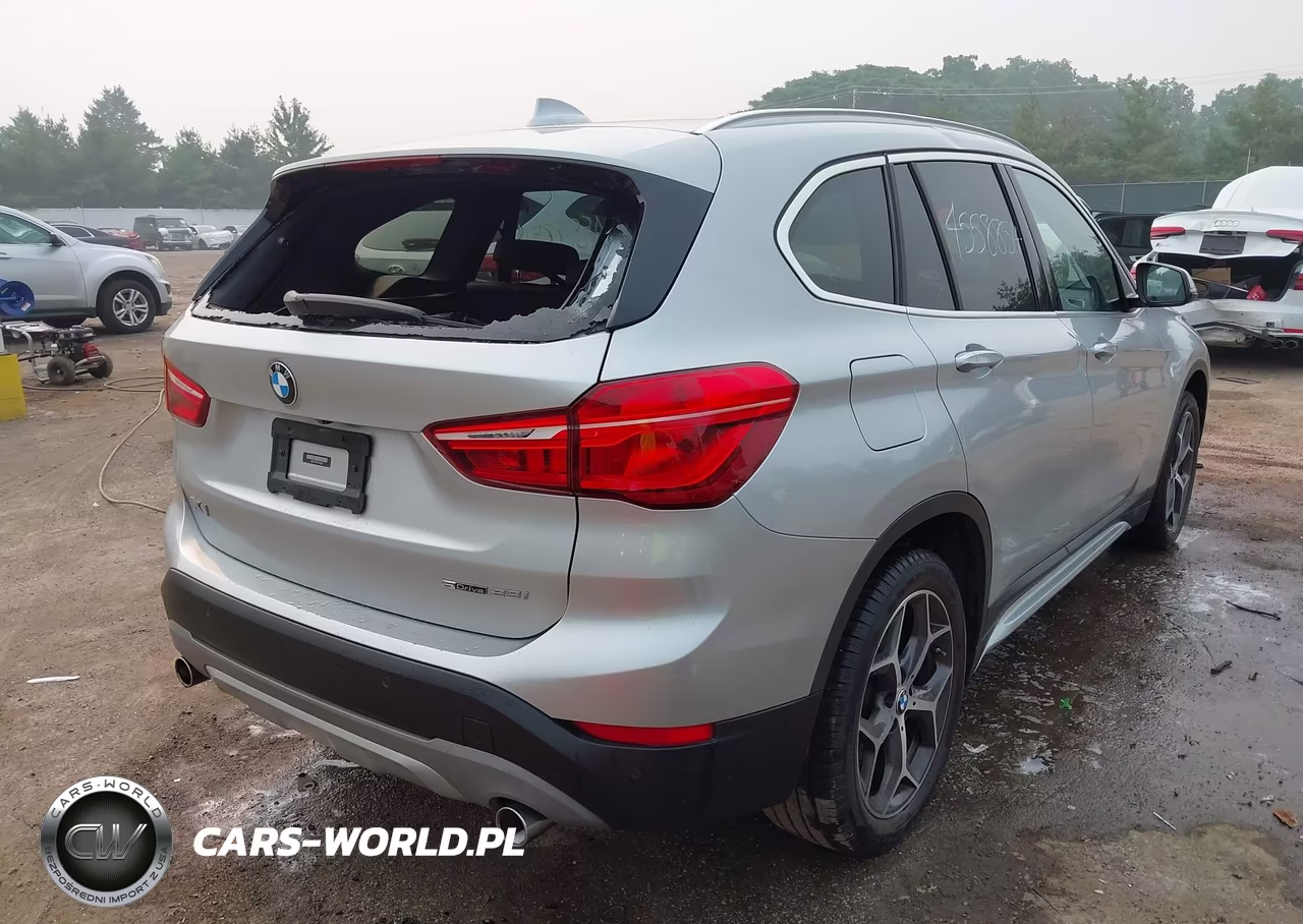 2019 BMW X1 Sdrive28I VIN:WBXHU7C57K3H45634 - 6