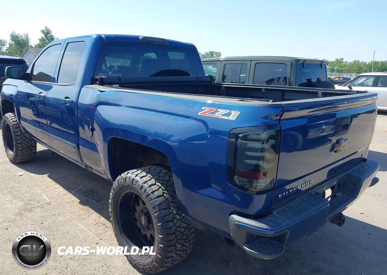 2017 Chevrolet Silverado 1500 Lt VIN:1GCVKREC0HZ380861 - 3