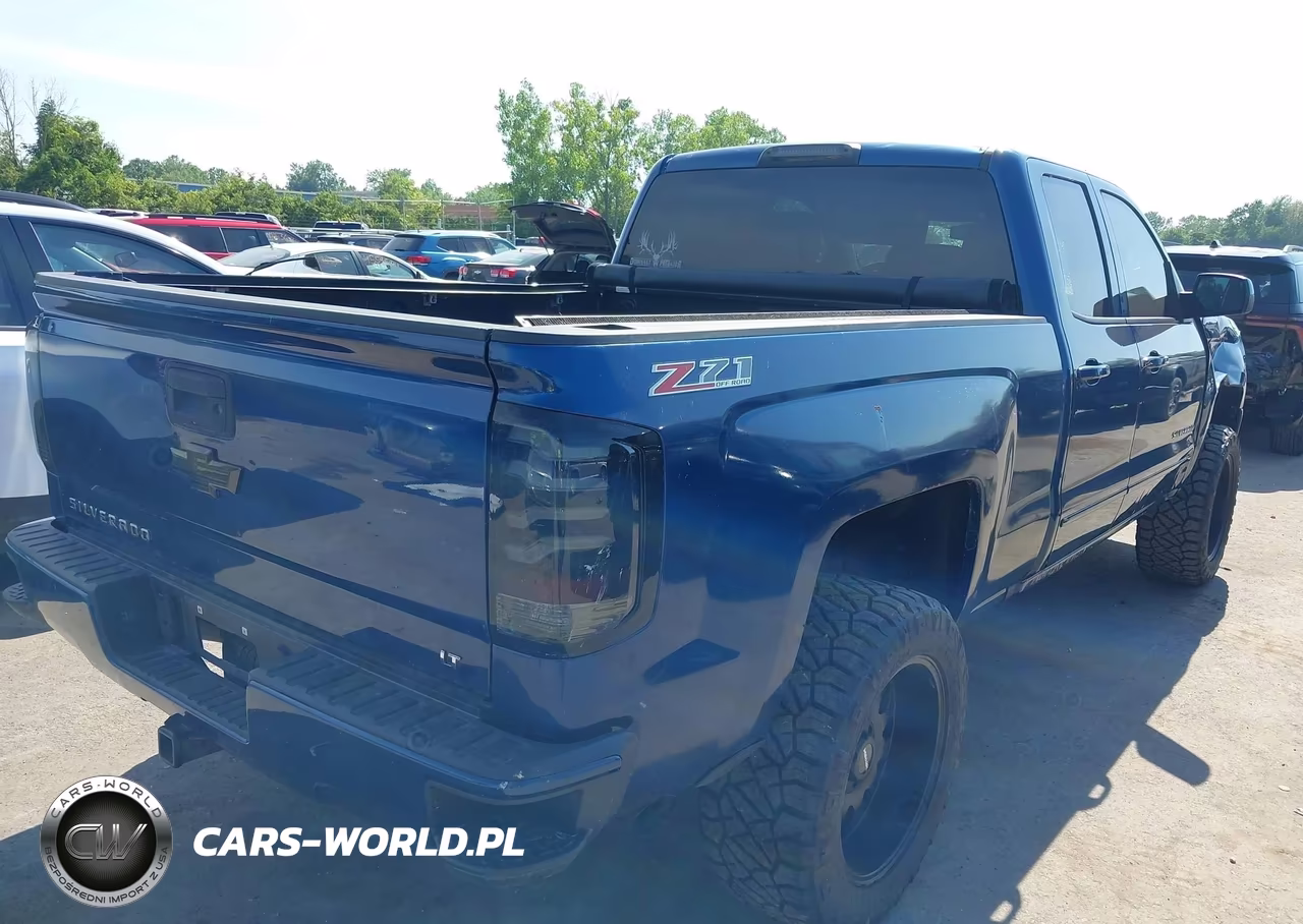 2017 Chevrolet Silverado 1500 Lt VIN:1GCVKREC0HZ380861 - 4