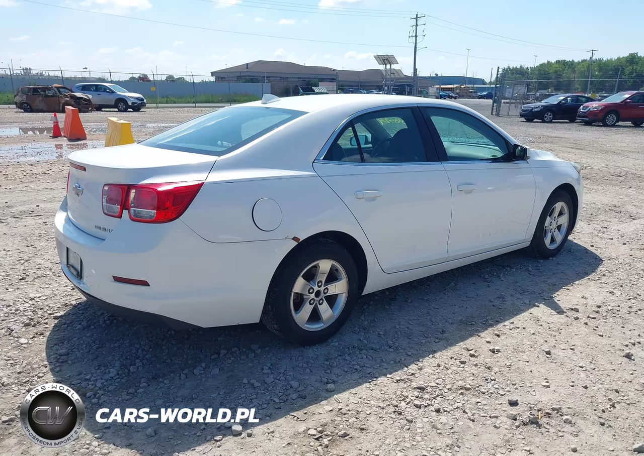 2014 Chevrolet Malibu 1Lt VIN:1G11C5SL7EF250512 - 4