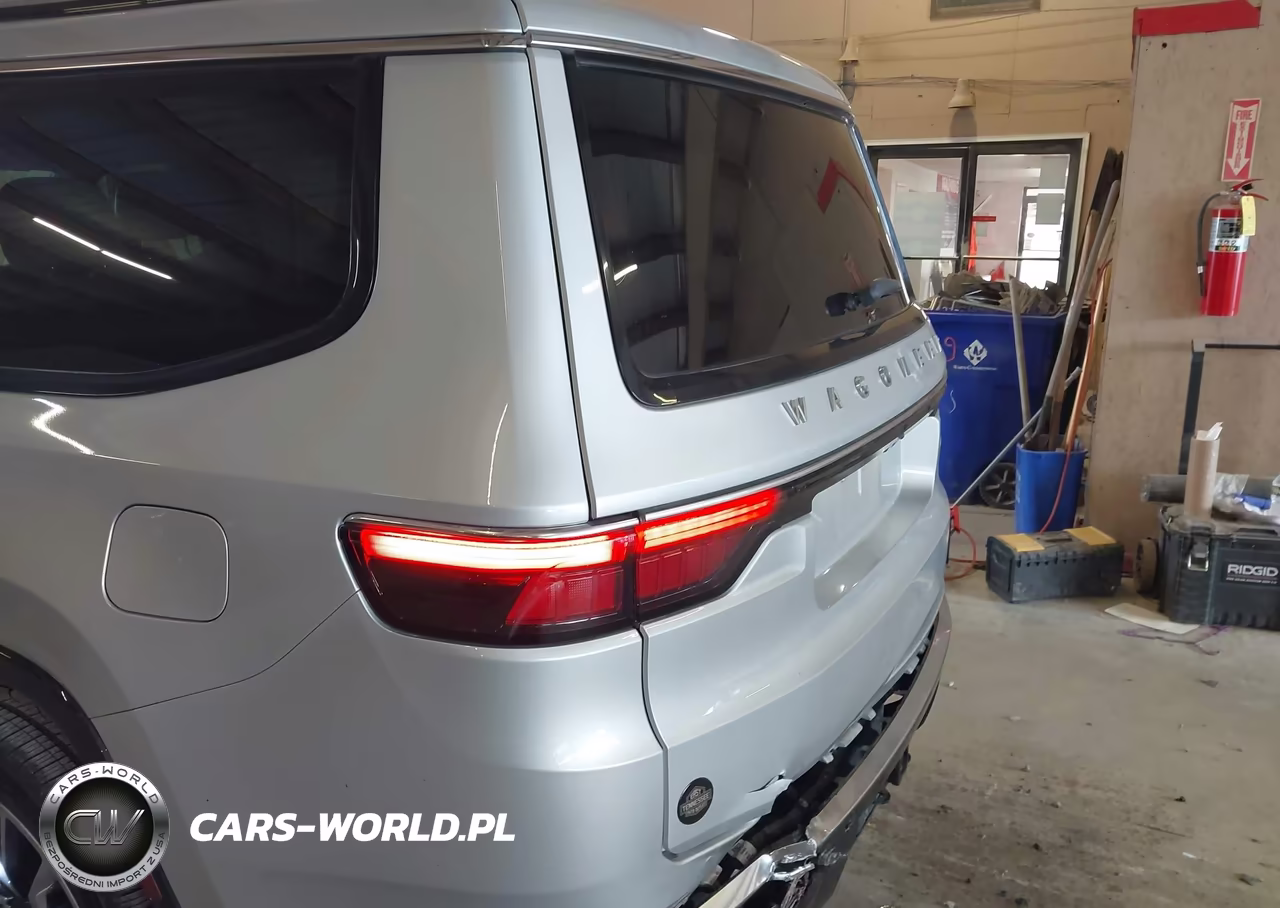 2022 Jeep Wagoneer Series Ii 4X2 VIN:1C4SJUBT2NS115229 - 21