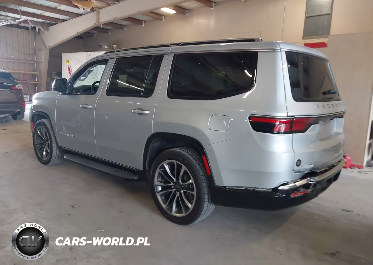 2022 Jeep Wagoneer Series Ii 4X2 VIN:1C4SJUBT2NS115229 - 3