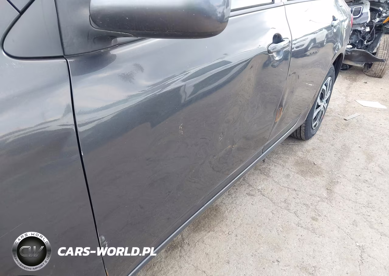 2010 Toyota Corolla Le VIN:1NXBU4EE2AZ173906 - 12