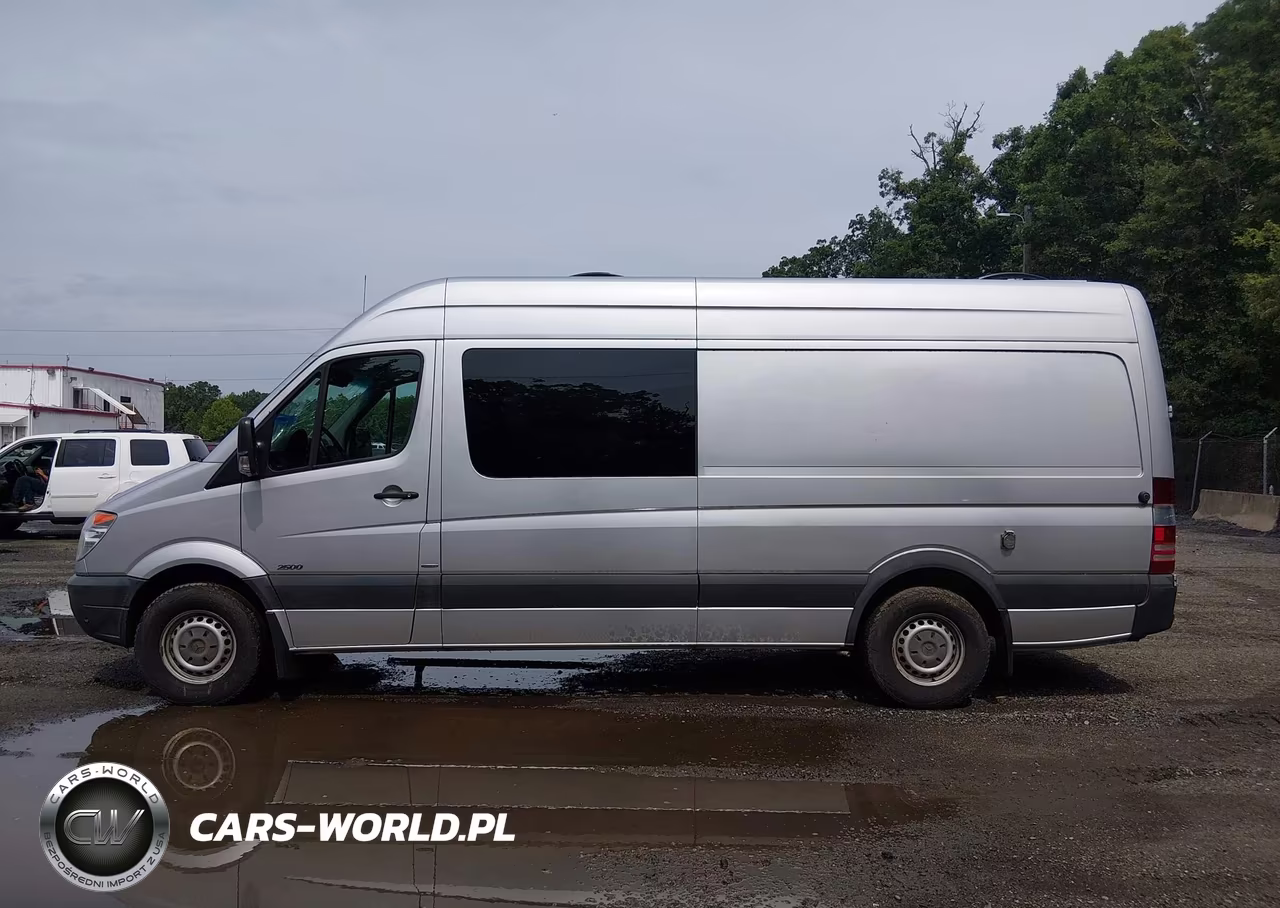 2012 Mercedes-Benz Sprinter 2500 High Roof VIN:WD3PE8CC7C5624870 - 14