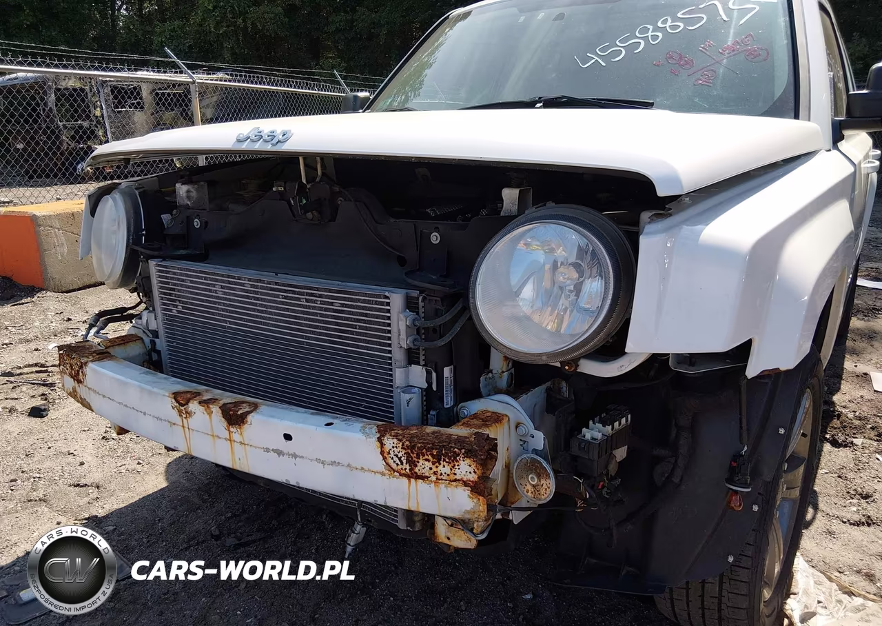 2014 Jeep Patriot High Altitude VIN:1C4NJPFA2ED680169 - 6