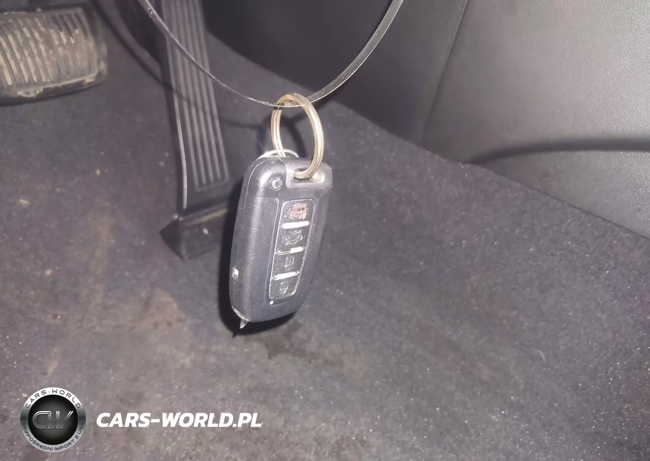 2011 Hyundai Sonata Limited VIN:5NPEC4ACXBH002745 - 11