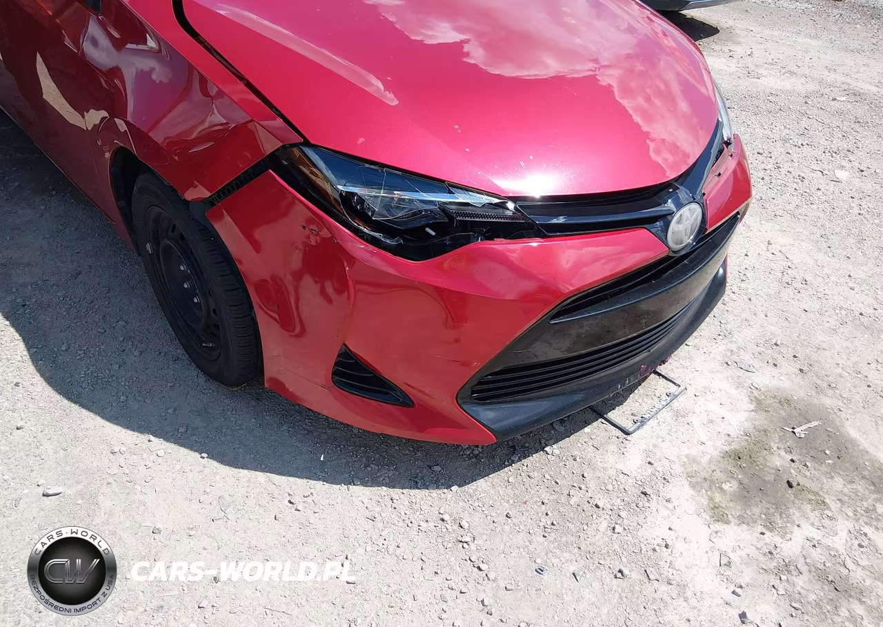 2017 Toyota Corolla Le VIN:2T1BURHE0HC911030 - 17