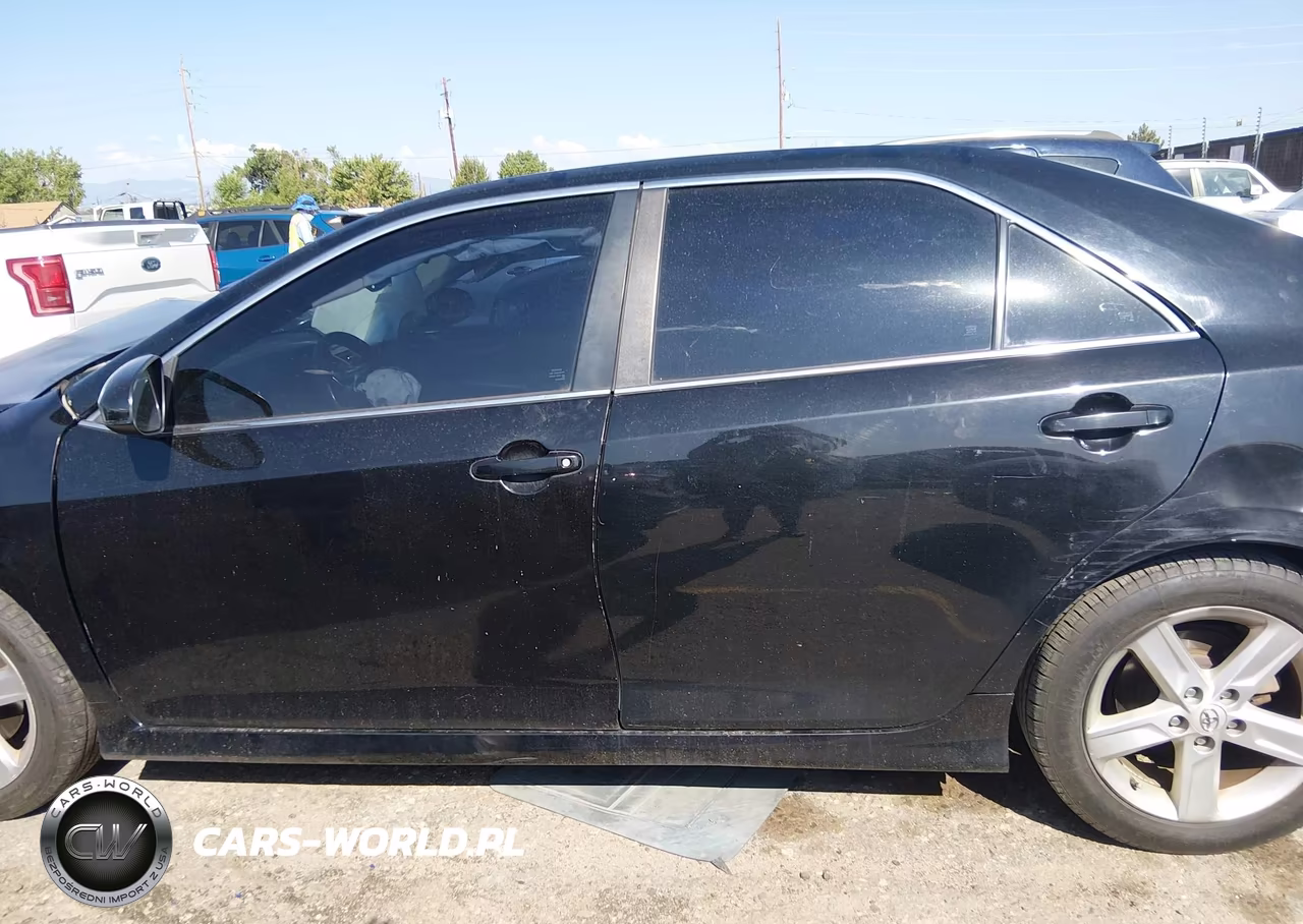 2014 Toyota Camry Se VIN:4T1BF1FK0EU352576 - 15