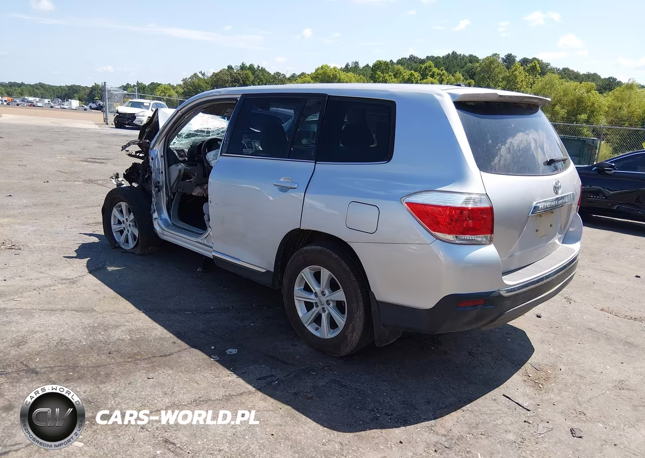 2011 Toyota Highlander VIN:5TDZA3EH6BS008138 - 3