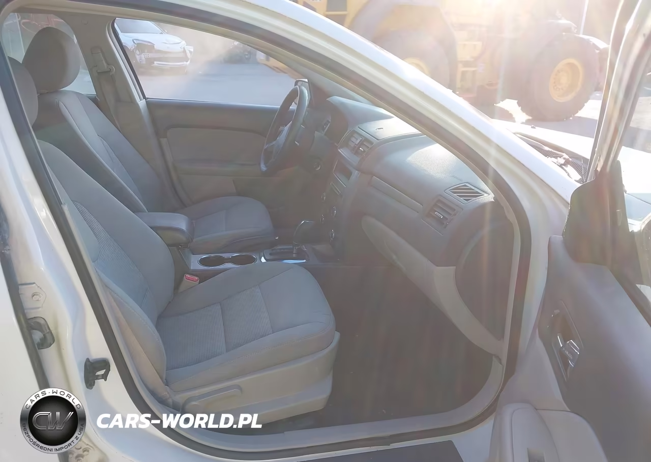 2012 Ford Fusion Se VIN:3FAHP0HA4CR235541 - 5