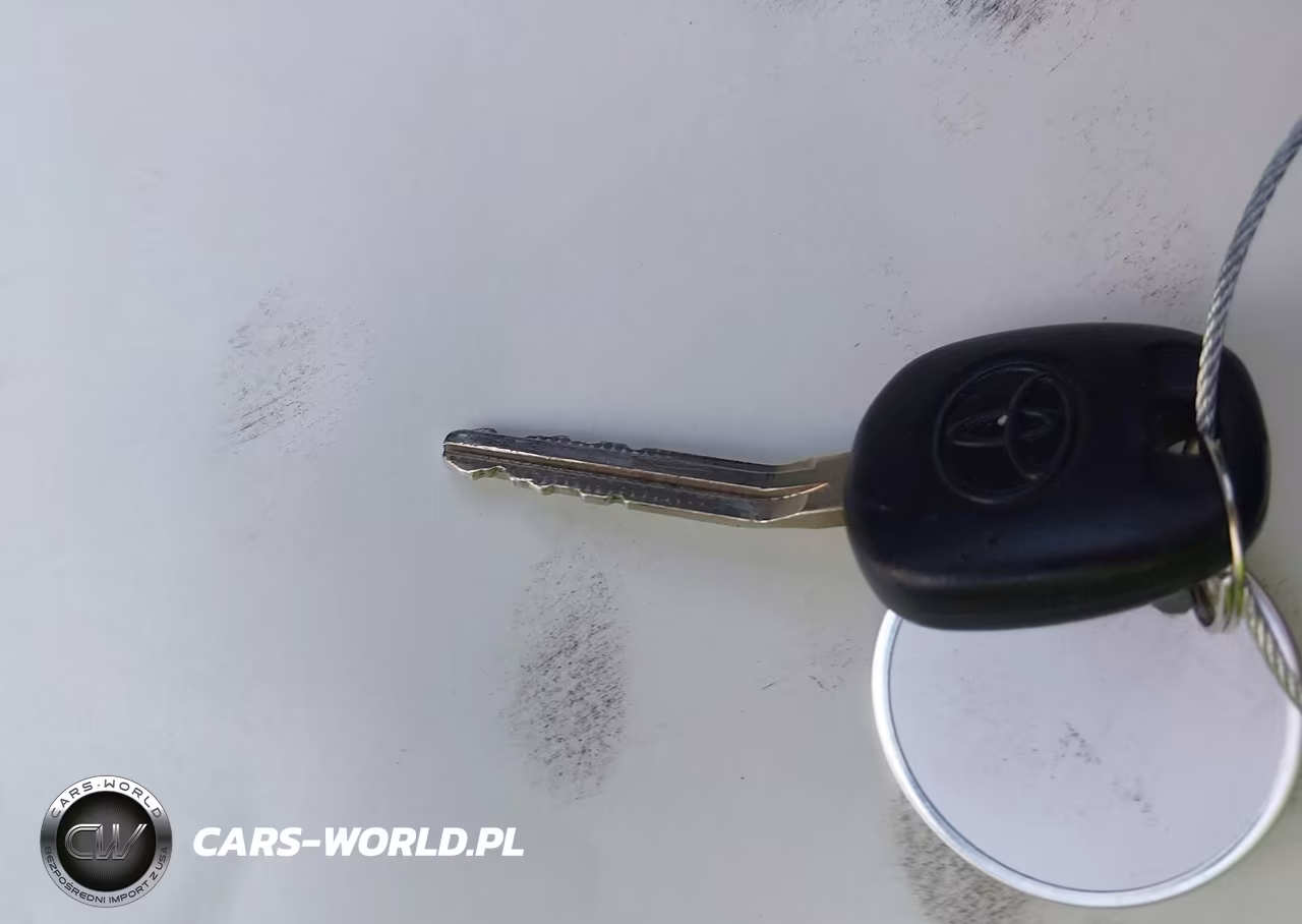 2017 Toyota Corolla L VIN:2T1BURHE5HC786090 - 11