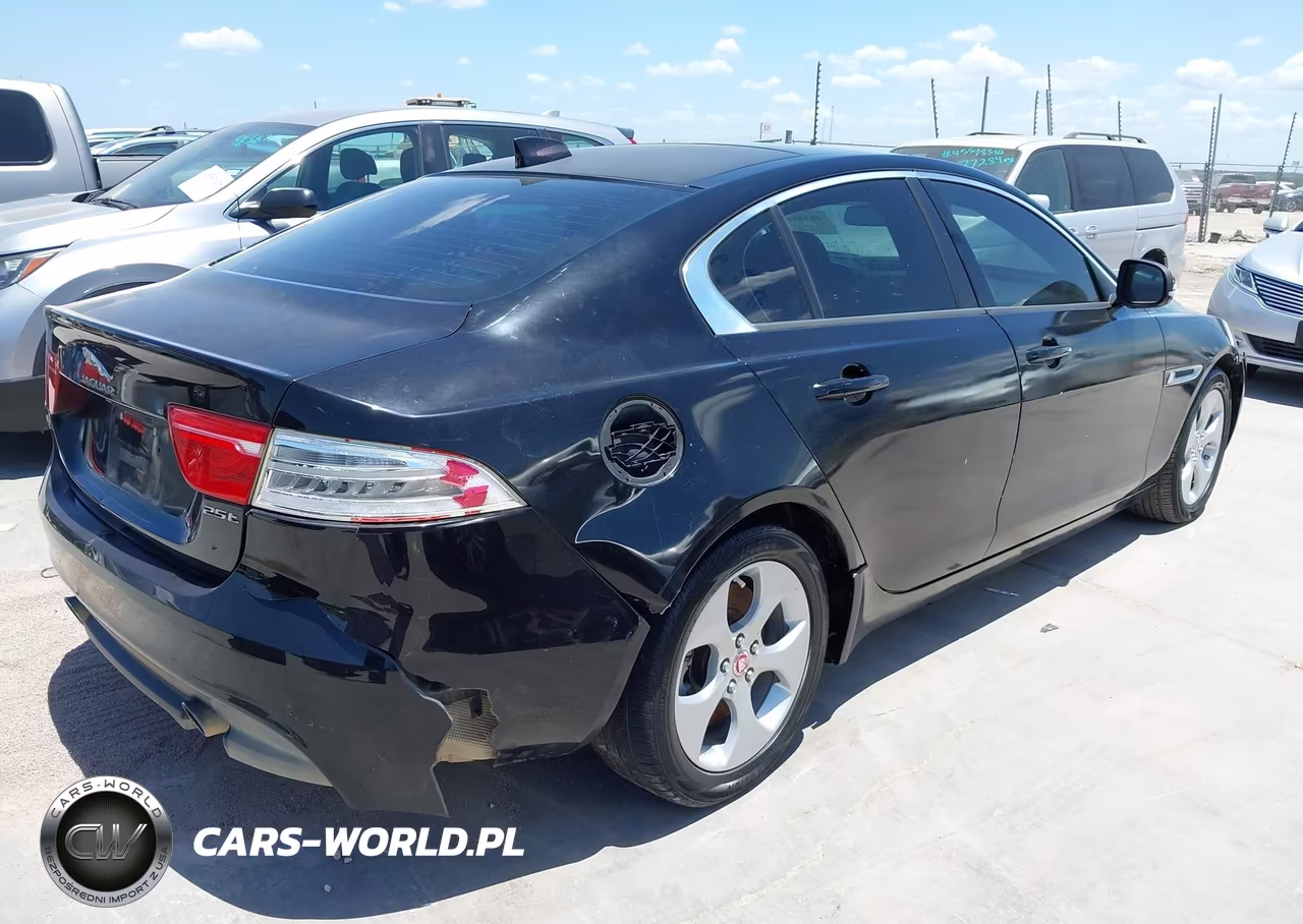 2017 Jaguar Xe 25T VIN:SAJAR4BG5HA947232 - 4