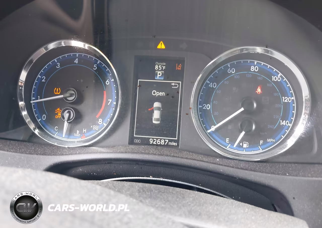 2017 Toyota Corolla Se VIN:5YFBURHEXHP668813 - 7