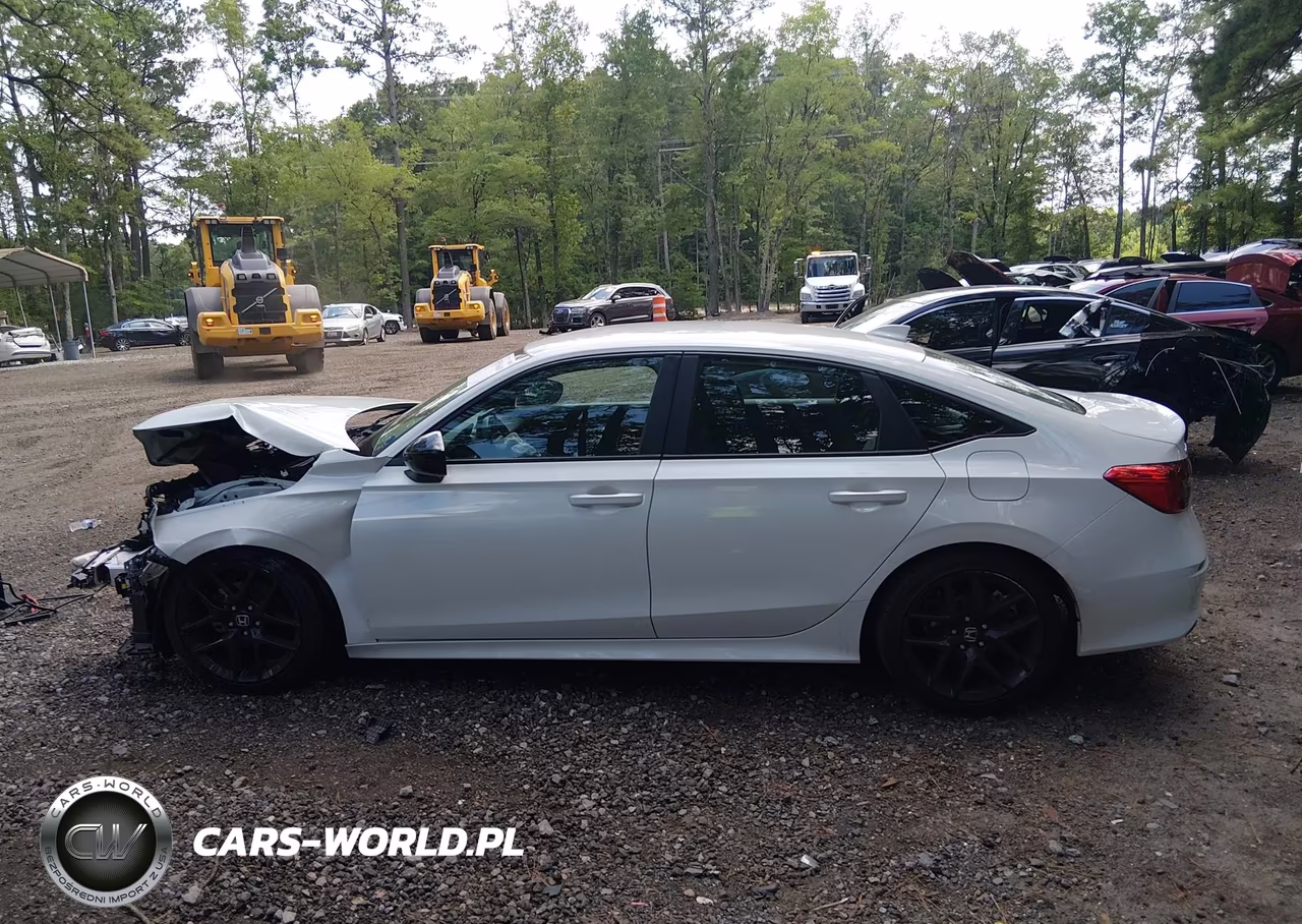 2024 Honda Civic Sport VIN:2HGFE2F58RH584233 - 13